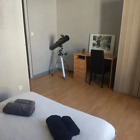 Bienvenue Au Detour De L'arzon, Craponne, 3 Ch, Jardin, Parking Nyaraló